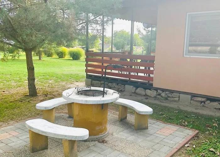Tenisz Vendeghaz Apartament Ordacsehi